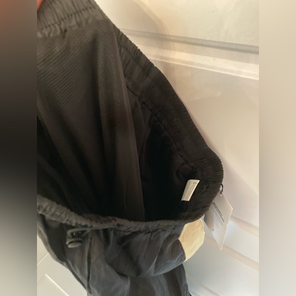 Brand new parachute pants US M - Picture 8 of 8